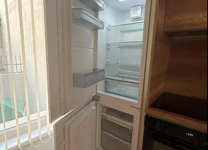 Goldy With Private Garden 布尔加斯