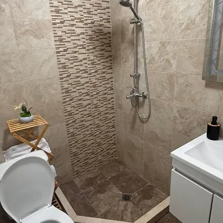 Apartament Goldy With Private Garden *