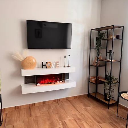 Goldy With Private Garden Apartment Burgas City