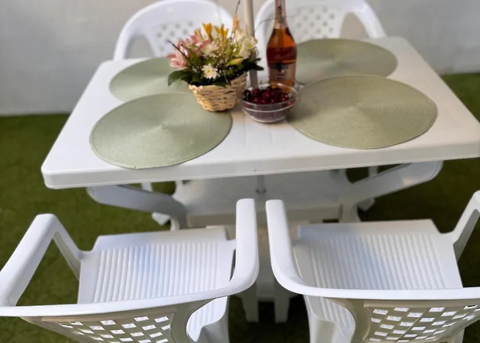 Daire Goldy With Private Garden Burgaz